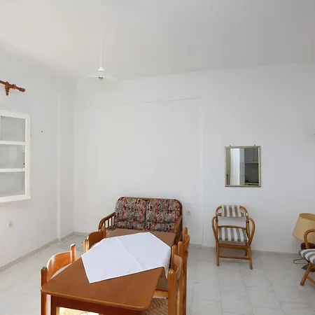 Azolimnos Rooms *